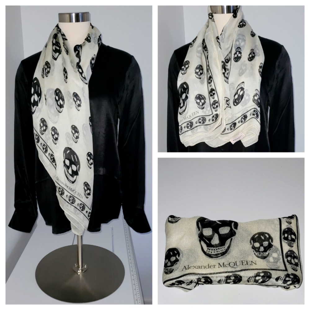 Alexander McQueen Scarf